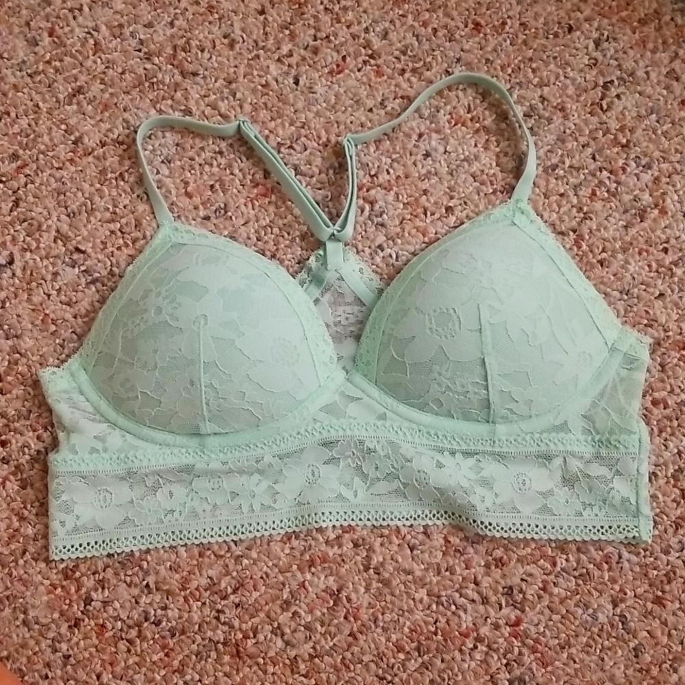 NWT VS Lace Padded Bralette